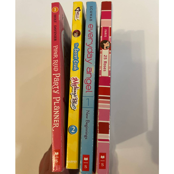 Lot 4 Young Girl Chapter Books Scholastic Tina Wells Kimberly Holt Tween - Picture 9 of 10